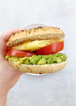 Vegan Breakfast Bagel Sandwich