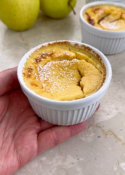 APPLE SOUFFLÉ ( 3 INGREDIENTS)